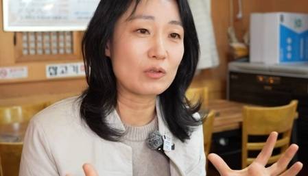 배우 김수진이 장항준 감독의 미담에 대해 공개했다. [사진출처 = 영상캡처]