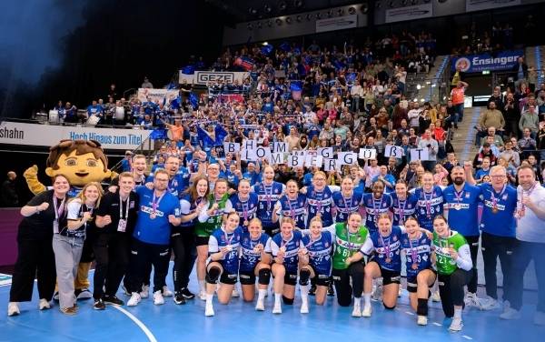 사진 2025-26시즌 독일 여자 핸드볼 DHB컵 동메달을 획득한 블롬베르크 리페, 사진 출처=분데스리가