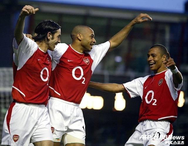 아스날은 22년 전, 무패 우승을 차지한 바 있다. 그리고 올 시즌 다시 한 번 프리미어리그 정상을 바라보고 있다. 사진=AFPBBNews=News1