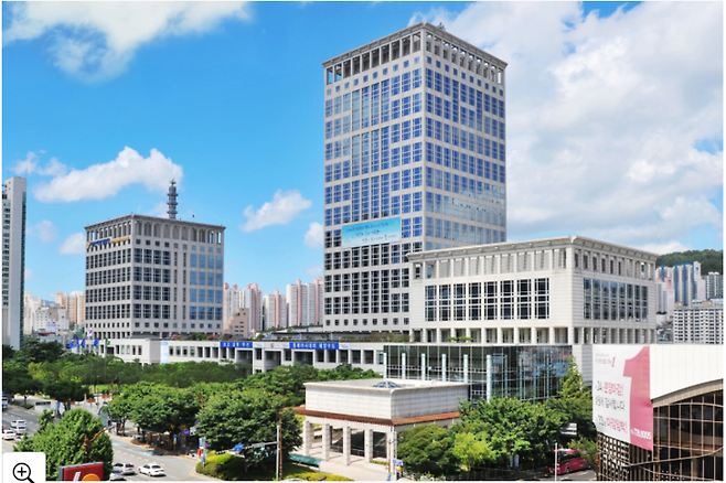 부산시청 전경 [부산시 제공]