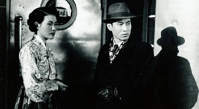 영화 '자유부인'. (한국영상자료원 제공) *재판매 및 DB 금지