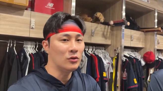 스프링캠프에 합류한 김하성 김하성이 17일(현지시간) MLB.com과의 인터뷰를 통해 재활 상황을 전하고 있다 [SNTV 캡처]