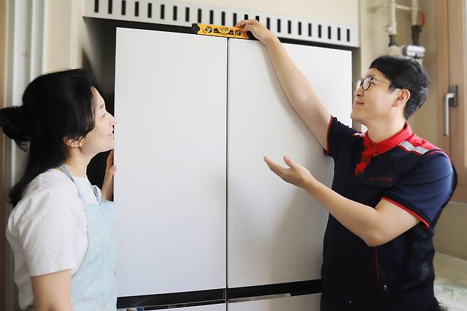 롯데하이마트가 ‘가전 불편 점검 서비스’를 제공하고 있다. 사진제공=롯데하이마트