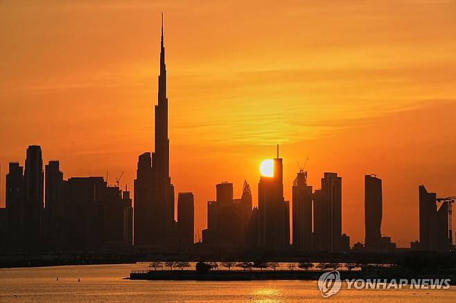 UAE 두바이의 마천루 [AP 연합뉴스 자료사진 재판매 및 DB 금지]