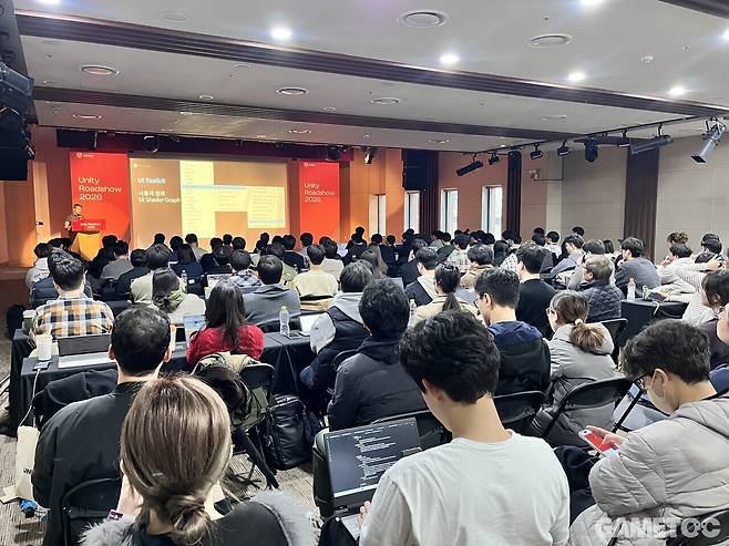 행사에 방문한 많은 참관객 (사진= 유니티 제공)