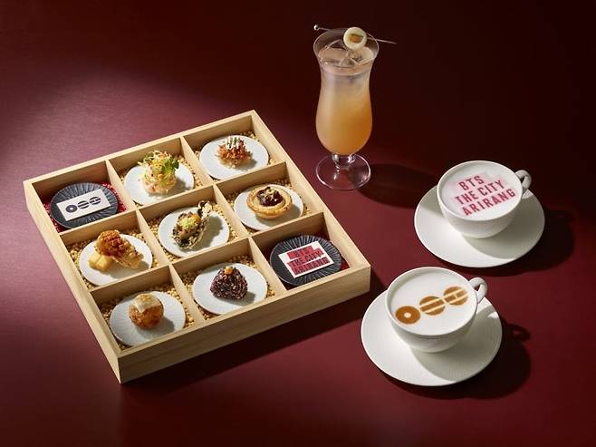 웨스틴 서울 파르나스가 하이브와 협업한 ‘BTS THE CITY ARIRANG SEOUL’ 프로젝트의 일환으로 선보이는 칠절판.