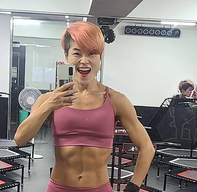 독일 유학 후 근육이라는 ‘진짜 자존감’을 찾아 전국 30개 지점의 CEO가 된 김혜선. 김혜선 SNS