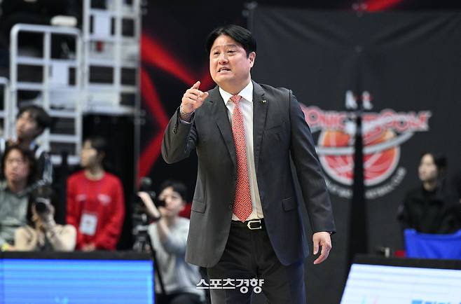 문경은 KT 감독 | KBL 제공