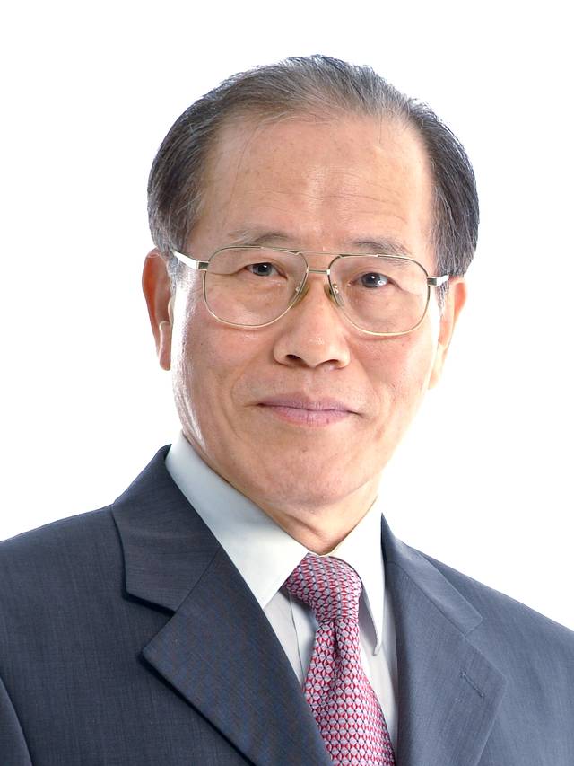 홍지득 극단 가교(架橋) 대표와 한국예총 연극협회 이사