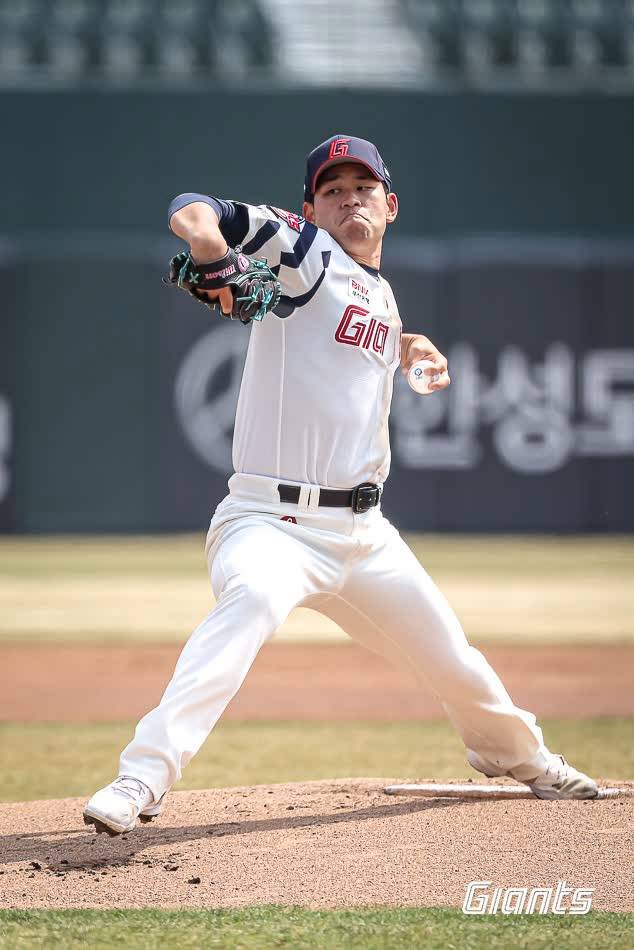 롯데자이언츠 김진욱. 사진=연합뉴스