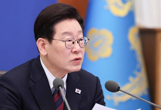 이재명 대통령이 19일 청와대에서 열린 수석보좌관회의에서 발언하고 있다.(사진=연합뉴스)