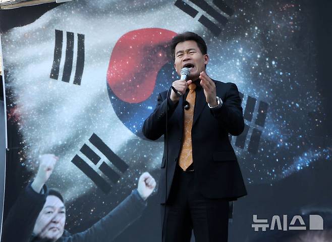 [서울=뉴시스] 배훈식 기자 = 한국사 강사 출신 유튜버 전한길 씨. 2026.02.19. dahora83@newsis.com