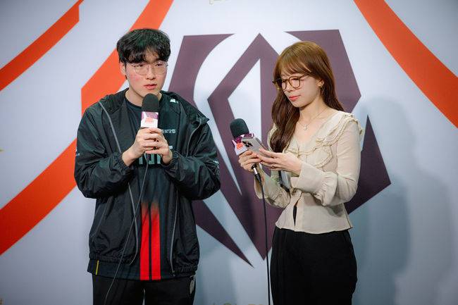 라이엇게임즈 플리커.