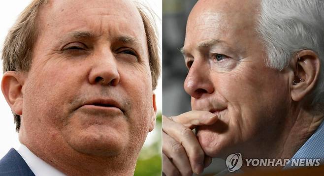 켄 팩스턴 텍사스주 법무장관(좌)과 존 코닌 상원의원(우) [AFP=연합뉴스. 재판매 및 DB 금지]