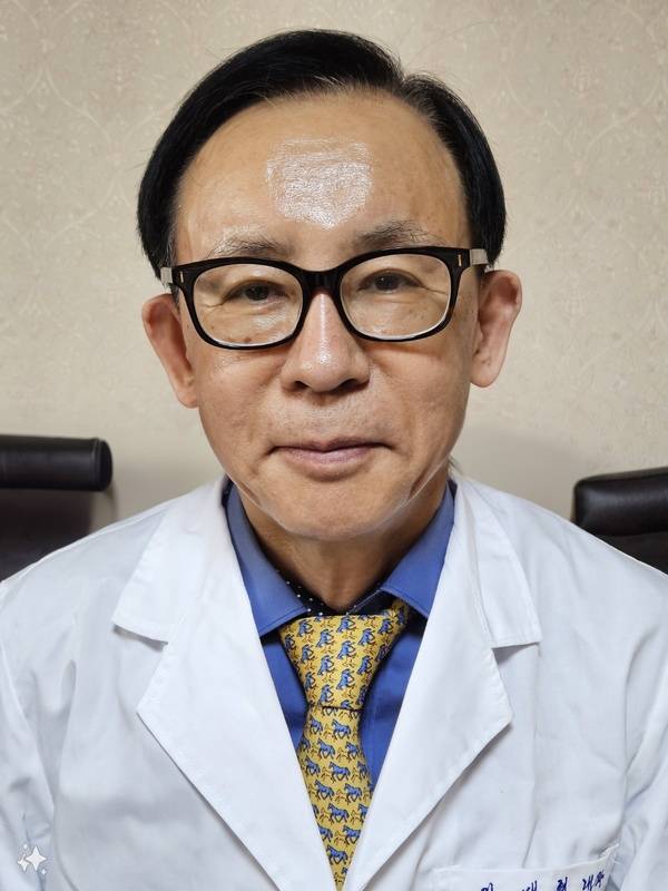 김대현 김대현내과의원 원장