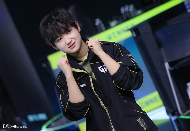 서머의 아쉬움을 딛고 고원재가 다시 한 번 챔피언에 도전한다.