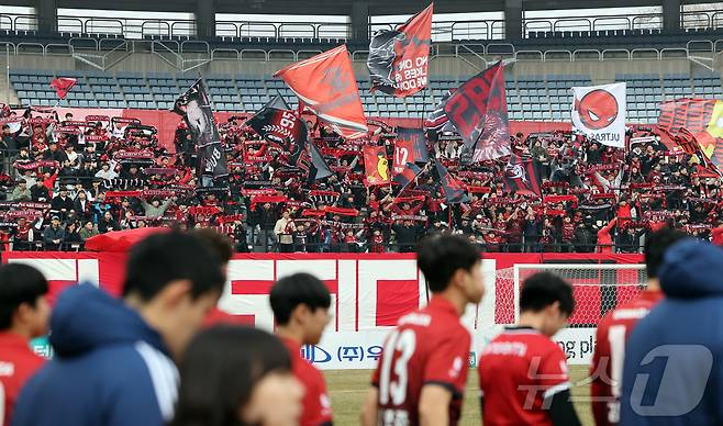 '이물질 투척 논란'의 부천이 한국프로축구연맹 상벌위원회에 회부됐다. 2026.3.15 ⓒ 뉴스1 김진환 기자