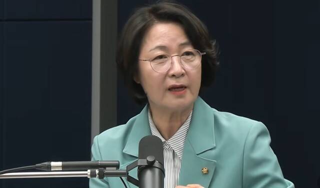 20일 유튜브 채널 ‘김어준의 겸손은 힘들다 뉴스공장’에 출연한 추미애 의원. 뉴스공장 화면 캡처