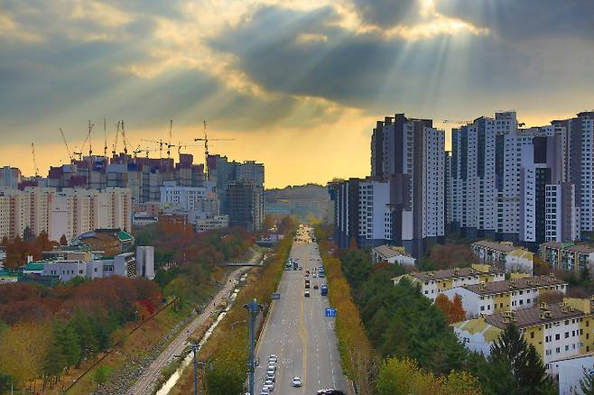 과천시 내 원도심 일대 전경. 과천시 제공