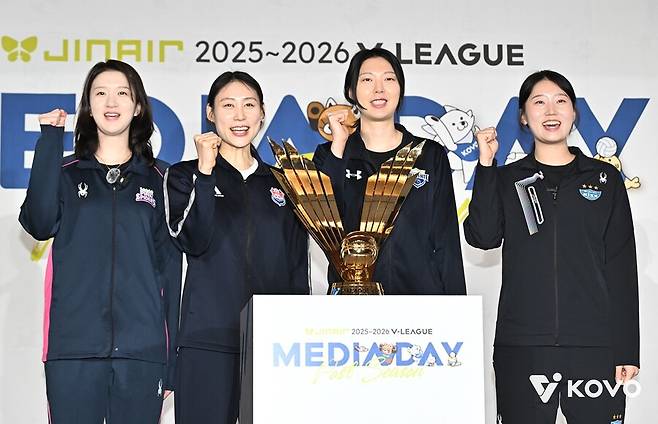 ▲ 왼쪽부터 이다현, 배유나, 양효진, 권민지 ⓒKOVO