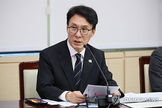 김민석 총리, 범정부 드론·대드론 통합 TF 회의 발언 (서울=연합뉴스) 이정훈 기자 = 김민석 국무총리가 20일 서울 종로구 정부서울청사에서 열린 범정부 드론·대드론 통합 TF 회의에서 발언하고 있다. 2026.3.20 uwg806@yna.co.kr