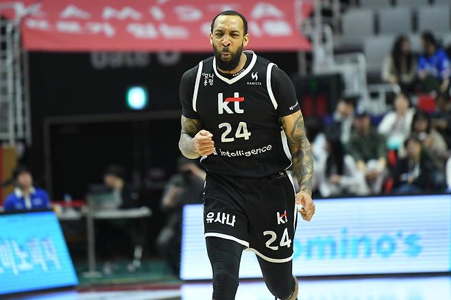 kt의 데릭 윌리엄스 [KBL 제공. 재판매 및 DB 금지]