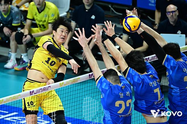 KB손해보험과 우리카드 간 경기 장면 [한국배구연맹 제공. 재판매 및 DB 금지]
