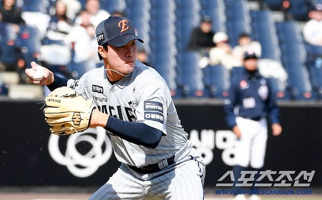 17일 대전 한화생명볼파크 열린 한화 이글스와 두산 베어스의 경기. 한화 김도빈이 수비를 하고 있다. 대전=박재만 기자 pjm@sportschosun.com/2026.03.17/