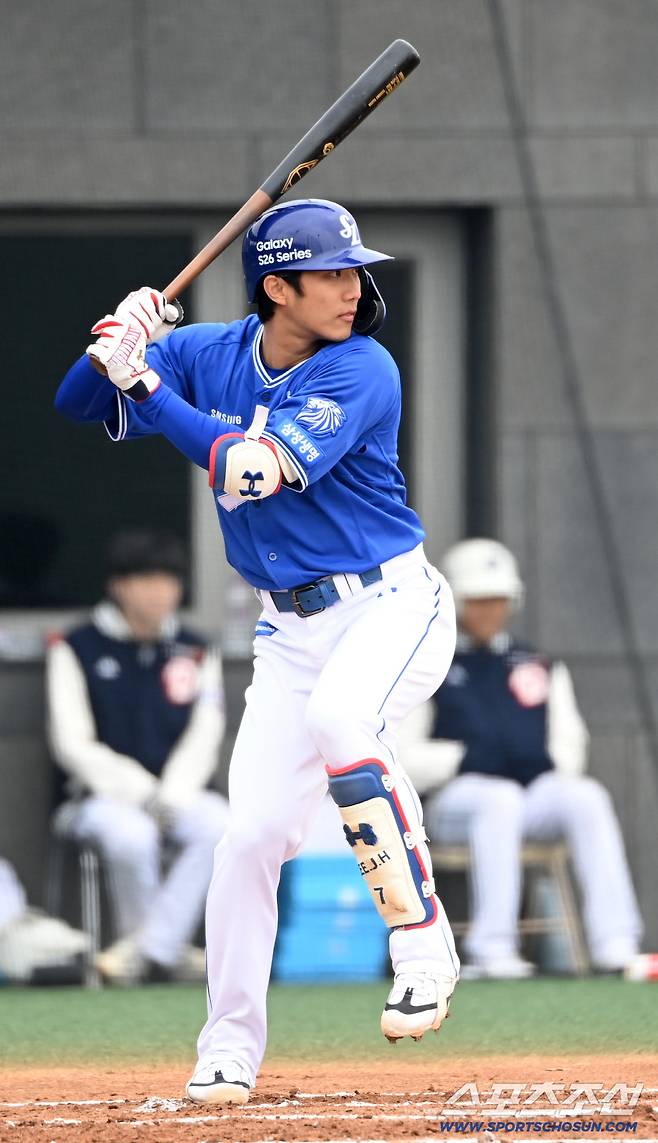 15일 이천베어스파크에서 열린 삼성과 두산의 시범경기. 삼성 이재현이 타격을 하고 있다. 이천=허상욱 기자wook@sportschosun.com/2026.03.15/