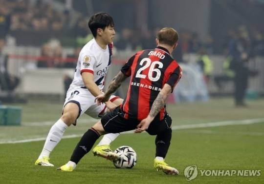 드리블하는 이강인 / 사진=연합뉴스