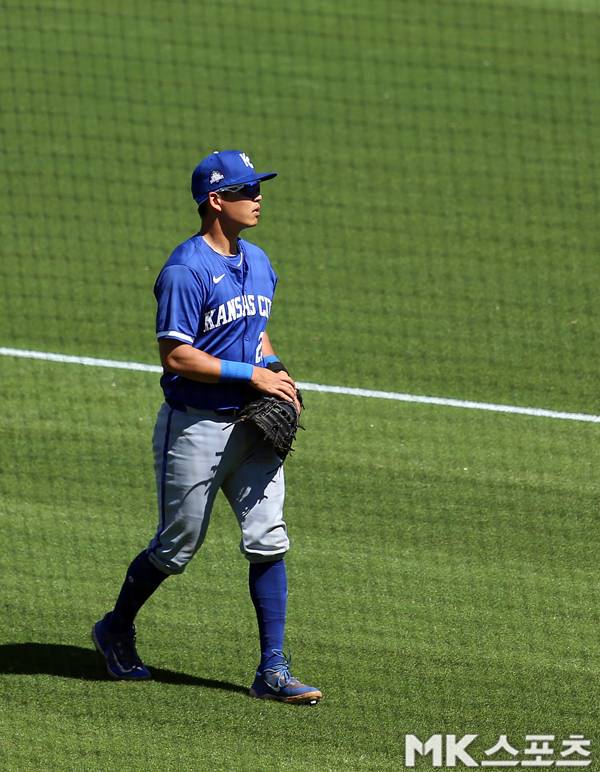 엄형찬은 한국인 최초 포수 빅리거의 길을 향해 묵묵히 전진하고 있다. 사진(美 서프라이즈)= 김재호 특파원