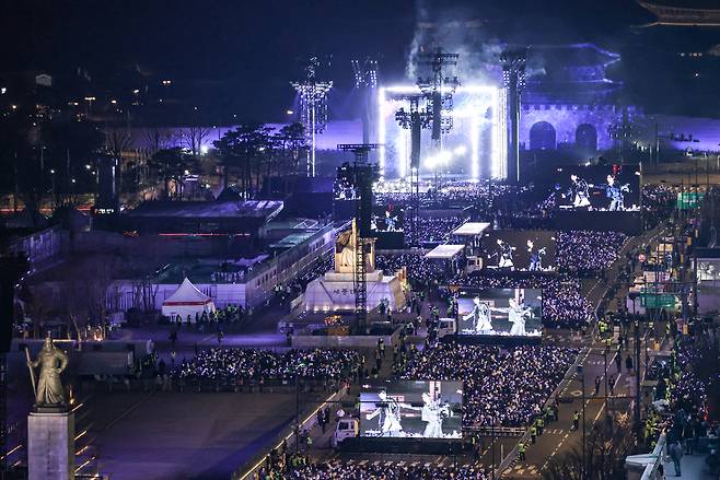 21일 서울 종로구 광화문광장에서 BTS 컴백 라이브: 아리랑‘(BTS THE COMEBACK LIVE | ARIRANG)이 열리고 있다. 사진공동취재단