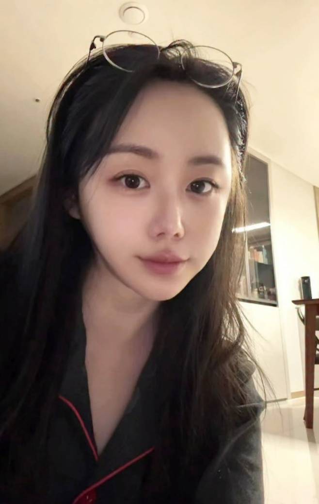 이경규의 딸 이예림이 지갑을 찾은 후 안도의 한숨을 내쉬었다. / 사진=이예림 SNS