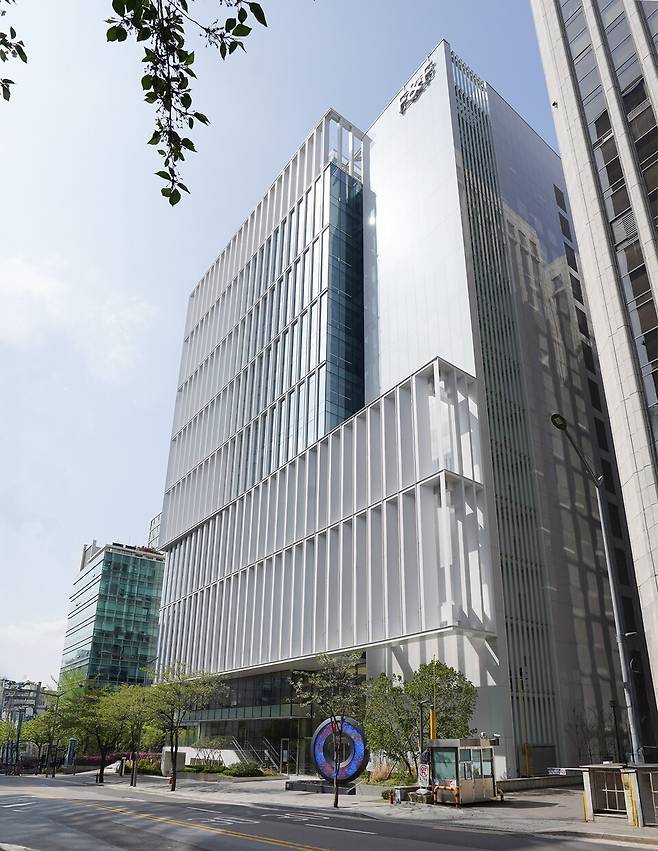 F&F 강남 신사옥. / 사진=F&F