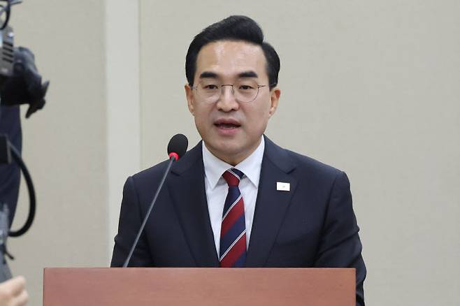 박홍근 기획예산처 장관 후보자가 23일 국회 재정경제기획위원회에서 열린 인사청문회에서 인사말 하고 있다.(사진=연합뉴스)