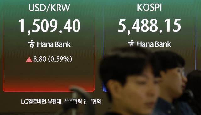 원·달러 환율이 장중 1510원을 돌파하면서 17년 만에 최고점을 기록했다. /뉴시스