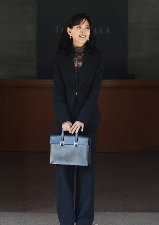 이부진이 주총장에서 ‘올블랙’ 입은 이유(사진=호텔신라)