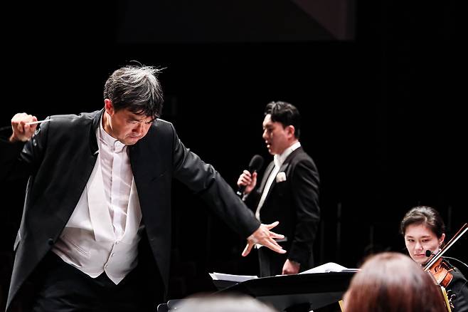 오는 29일 오후 4시 대전예술의전당 아트홀에서 'MelON 지브리 & 뮤지컬 갈라 오케스트라 콘서트'가 관객을 찾는다. 사진은 지난해 공연 모습. 아이프로덕션 제공