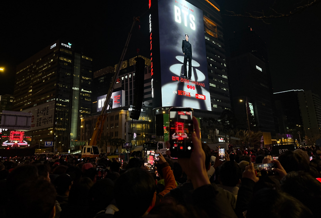 BTS 컴백 라이브 공연 광화문 현장 / 사진= 문서연 여행+ 기자