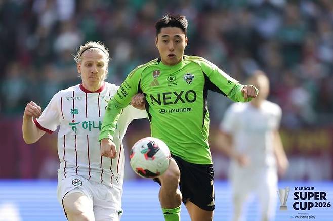 [서울=뉴시스] 프로축구 K리그1 전북 현대의 이동준. (사진=한국프로축구연맹 제공) *재판매 및 DB 금지