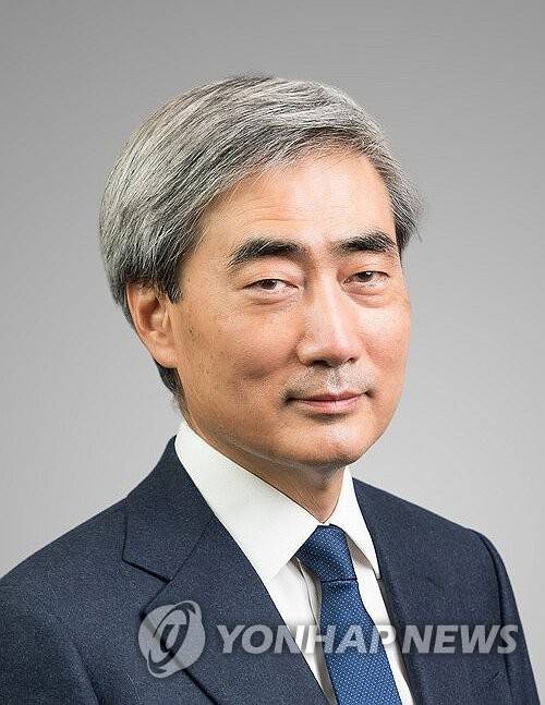 새 한국은행 총재 후보에 신현송 국제결제은행 국장 (서울=연합뉴스) 청와대는 22일 이재명 대통령이 새 한국은행 총재 후보에 신현송 국제결제은행 국장을 지명했다고 밝혔다. 2026.3.22 [청와대 제공. 재판매 및 DB 금지] photo@yna.co.kr