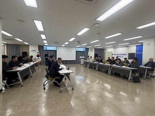 화성특례시가 지난 23일 '동탄트램 건설사업' 관련 시민간담회를 열고 있다. 사진=화성특례시청