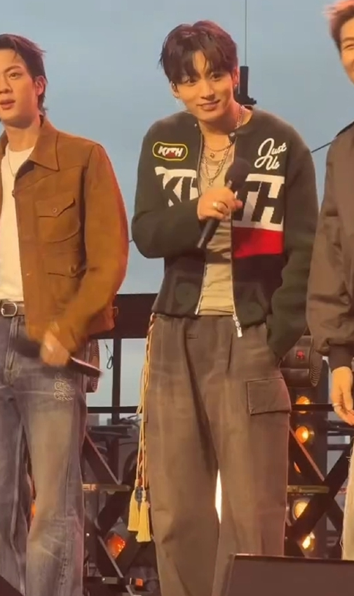 뉴욕에서 진행된 스포티파이 연계 공연에 오른 방탄소년단(BTS)(사진=LEESLE)