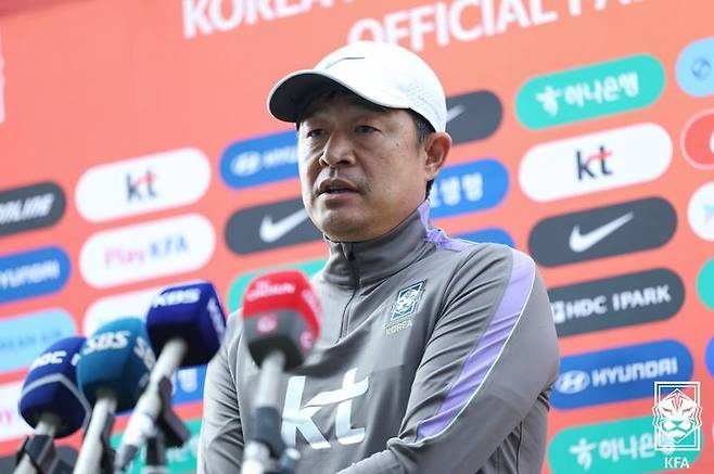 [서울=뉴시스]이민성 아시안게임 남자 축구대표팀 감독. (사진=대한축구협회 제공)