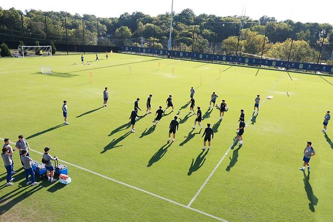 포르투갈축구협회가 제공하는 멕시코전 경기 영상은 중계화면이 아닌, 전력분석을 위해 그라운드 전체를 조명한 자료다. 사진제공｜대한축구협회