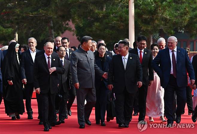 김정은-루카셴코 등 2024년 9월 중국 전승절 행사에 참석한 정상들 [EPA=연합뉴스 자료사진. 재판매 및 DB 금지]
