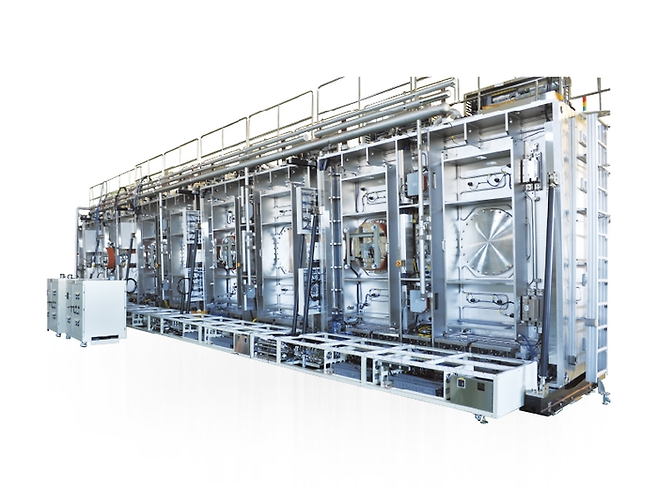 아바코 TFT 공정 스퍼터 장비. 〈사진 아바코 홈페이지〉