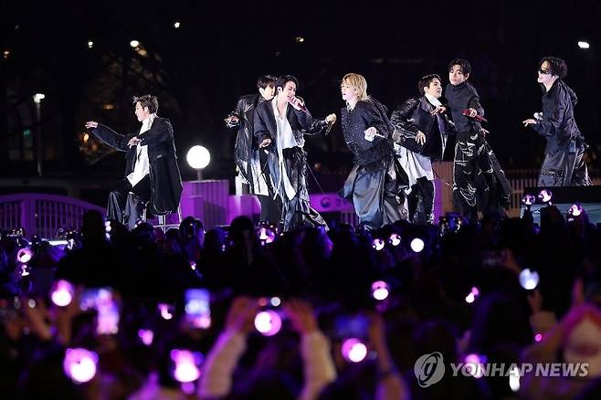 방탄소년단(BTS) 광화문 컴백 공연. 사진=연합뉴스