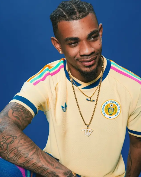 2026 북중미 월드컵에 나서는 퀴라소 축구대표팀이 착용하는 원정 유니폼. 사진=아디다스