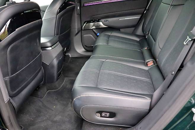 지커 7X 2열 / 출처=IT동아